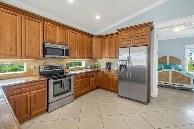 105 4TH STREET S, Bradenton Beach, FL 34217