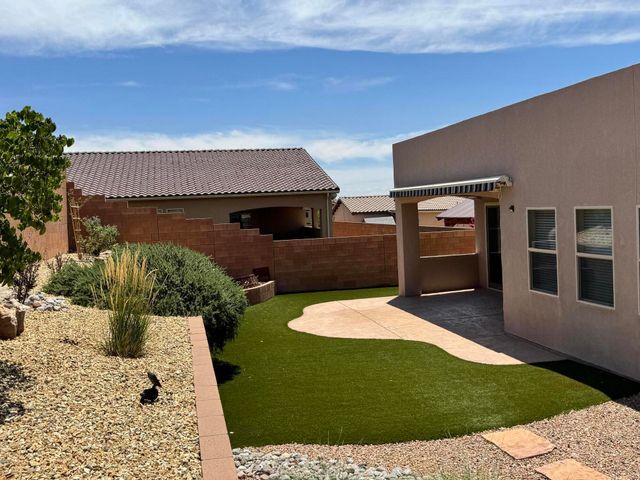 1510 ALAMO Drive SE, Rio Rancho, NM 87124