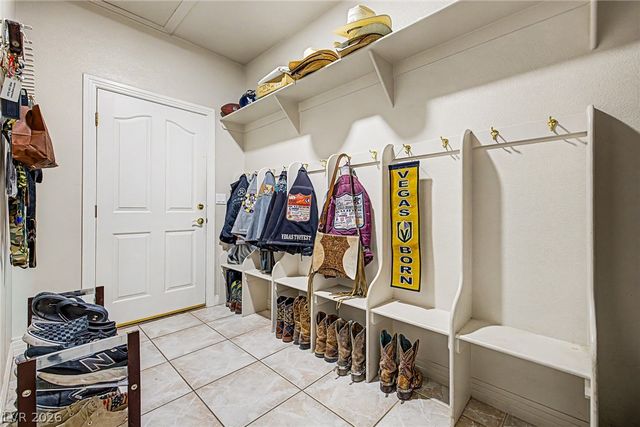 621 Lomprey Avenue, Henderson, NV 89002