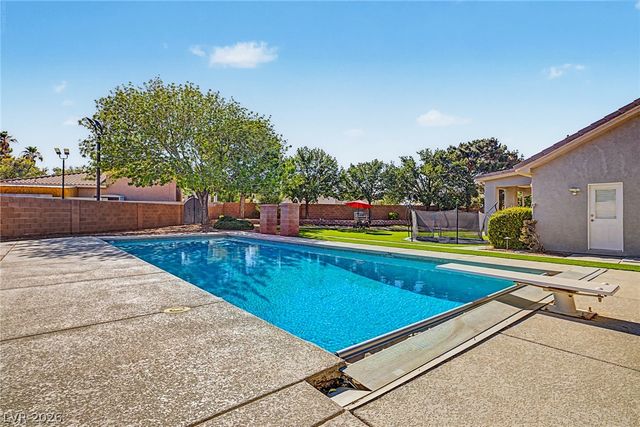 621 Lomprey Avenue, Henderson, NV 89002
