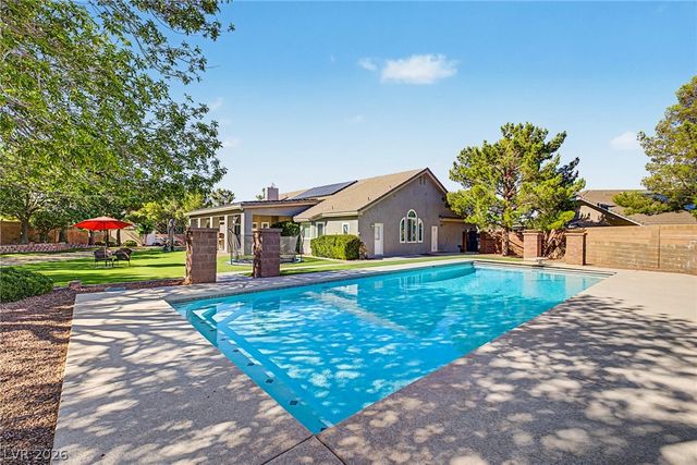 621 Lomprey Avenue, Henderson, NV 89002