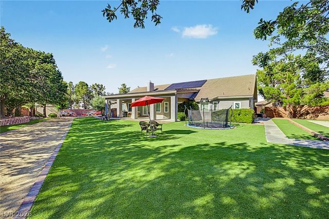 621 Lomprey Avenue, Henderson, NV 89002