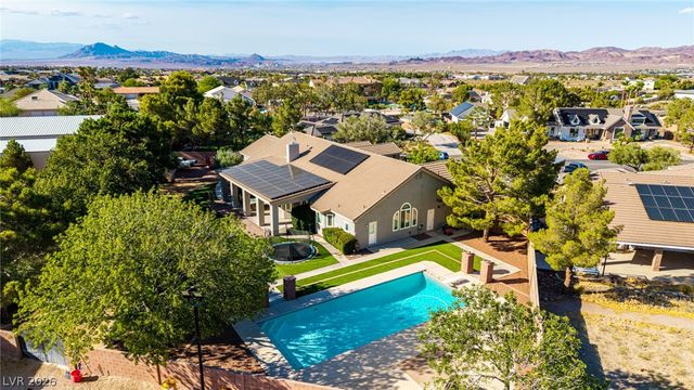 621 Lomprey Avenue, Henderson, NV 89002