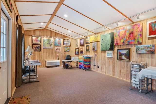 412 Leaning Oak Lane, Somerville, TX 77879