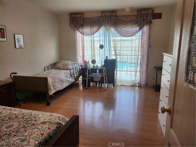 18725 Schoenborn Street, Northridge, CA 91324