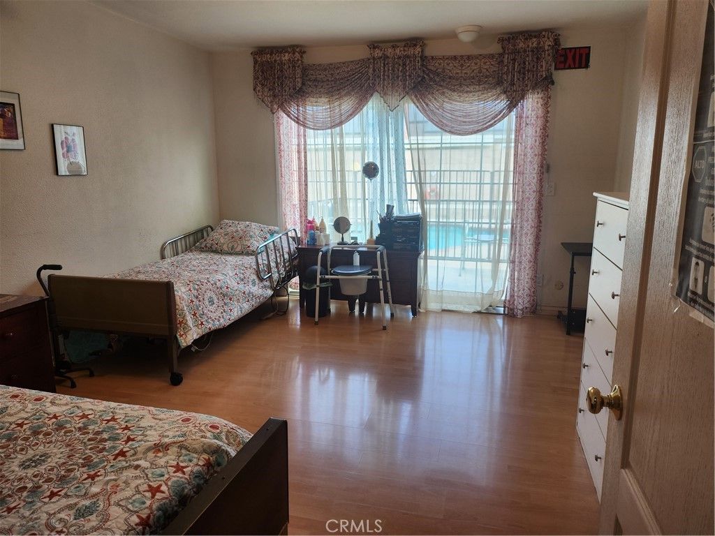 18725 Schoenborn Street, Northridge, CA 91324