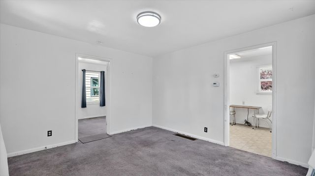 5014 N Elm St, Spokane, WA 99205