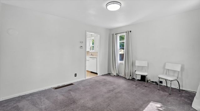 5014 N Elm St, Spokane, WA 99205