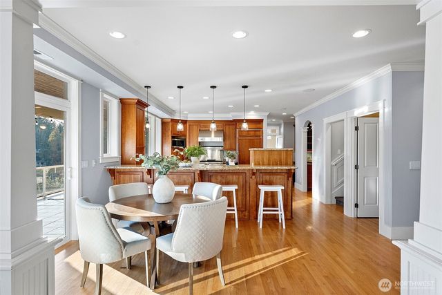 283 Shorewood Ct, Fox Island, WA 98333