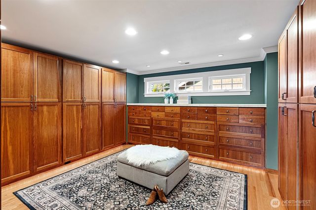 283 Shorewood Ct, Fox Island, WA 98333