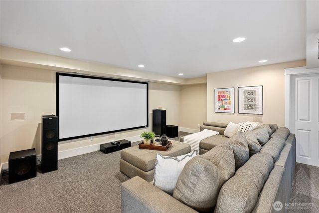 283 Shorewood Ct, Fox Island, WA 98333