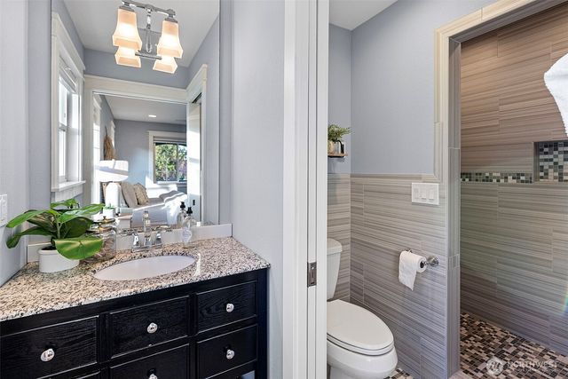 283 Shorewood Ct, Fox Island, WA 98333