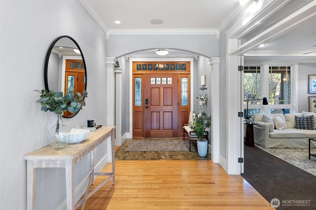 283 Shorewood Ct, Fox Island, WA 98333