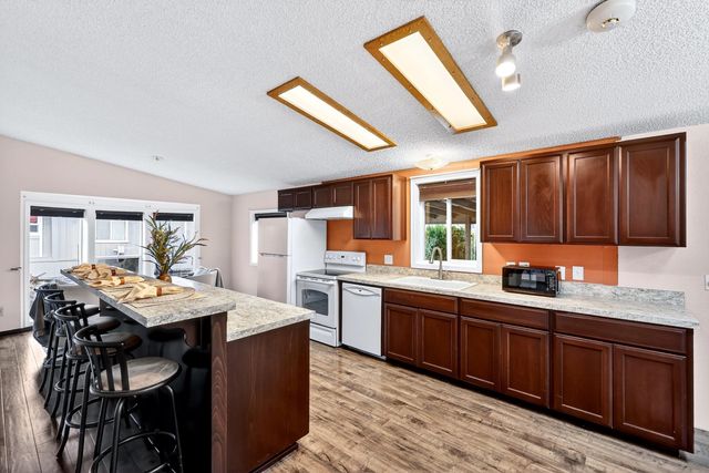 208 S Neyland Rd, Liberty Lake, WA 99019