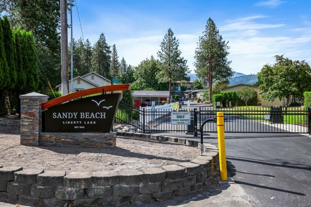 208 S Neyland Rd, Liberty Lake, WA 99019