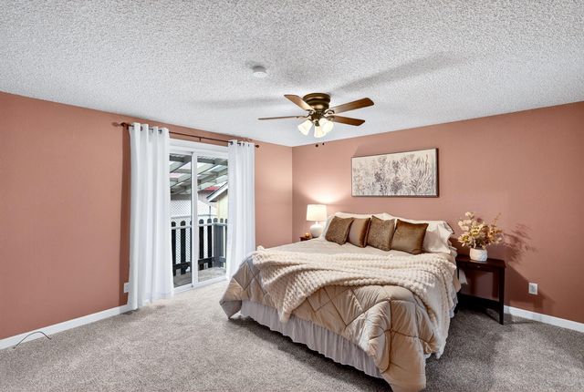 208 S Neyland Rd, Liberty Lake, WA 99019