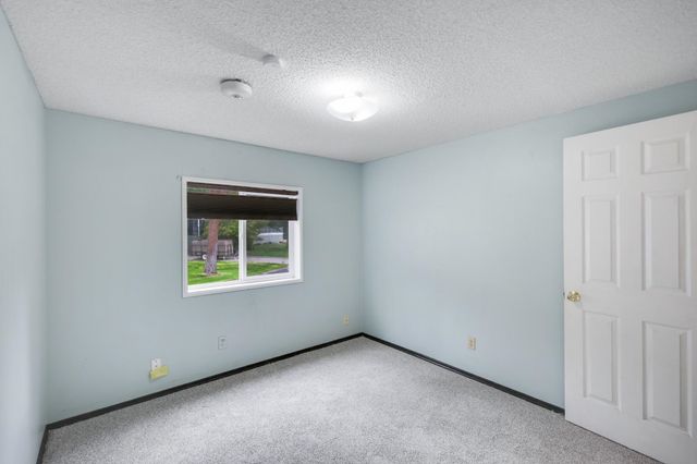 208 S Neyland Rd, Liberty Lake, WA 99019