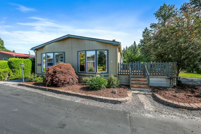 208 S Neyland Rd, Liberty Lake, WA 99019