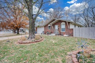 409 N Emporia Ave, Valley Center, KS 67147