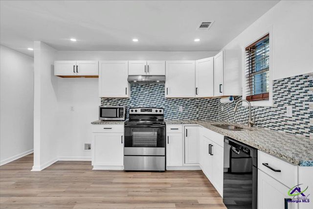 3330 E. Royal Court, Macon, GA 31217