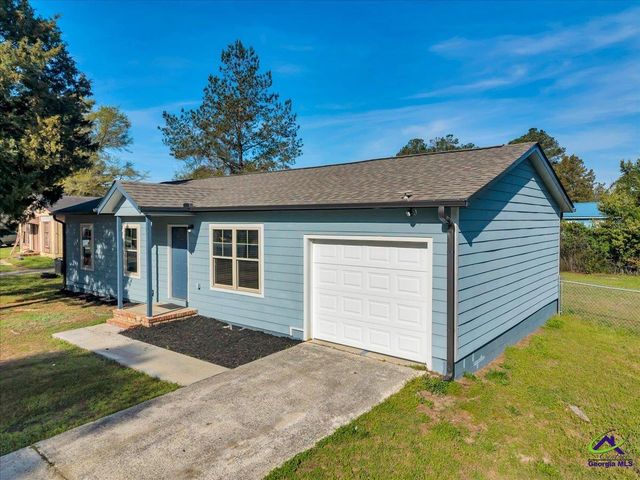 3330 E. Royal Court, Macon, GA 31217