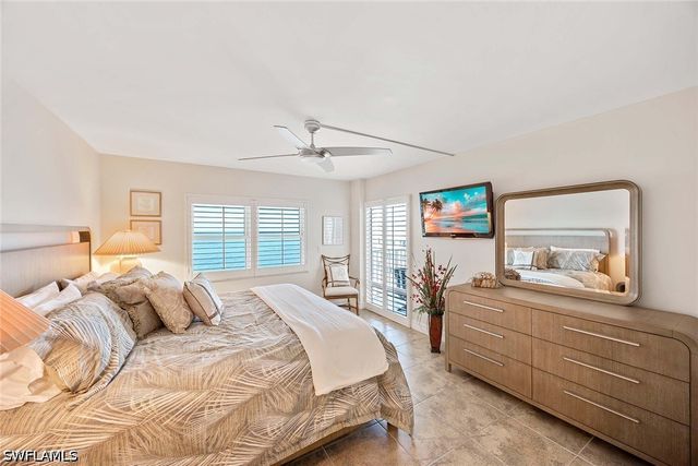 3443 Gulf Shore BLVD N 808, Naples, FL 34103