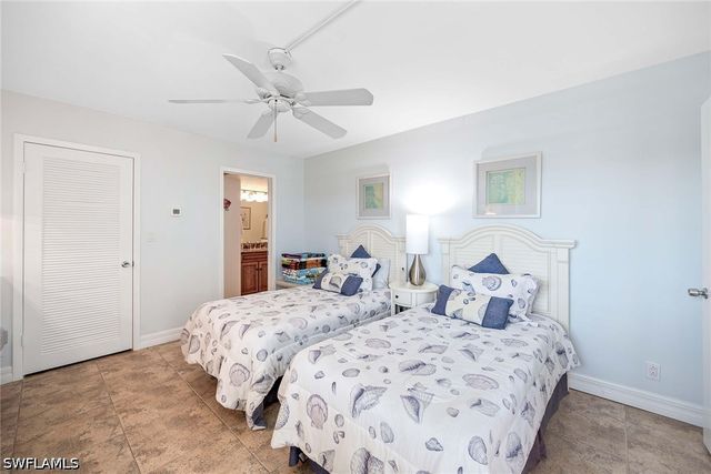 3443 Gulf Shore BLVD N 808, Naples, FL 34103