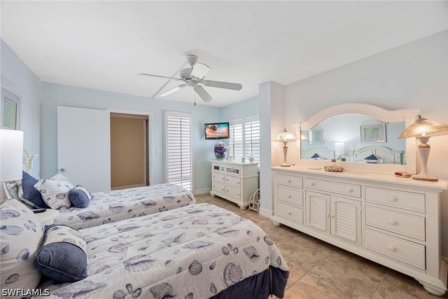 3443 Gulf Shore BLVD N 808, Naples, FL 34103