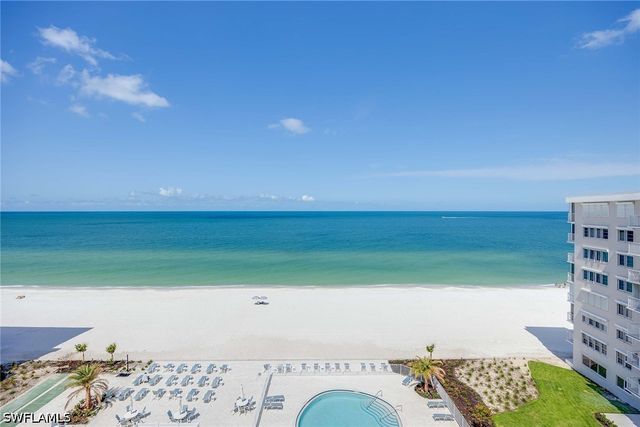 3443 Gulf Shore BLVD N 808, Naples, FL 34103