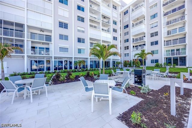 3443 Gulf Shore BLVD N 808, Naples, FL 34103