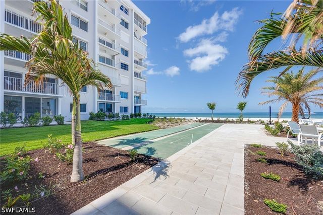 3443 Gulf Shore BLVD N 808, Naples, FL 34103