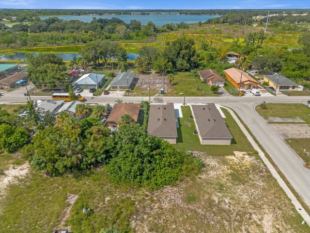 324 AVENUE Y NE B, Winter Haven, FL 33881