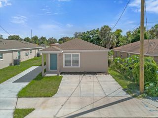 324 AVENUE Y NE B, Winter Haven, FL 33881