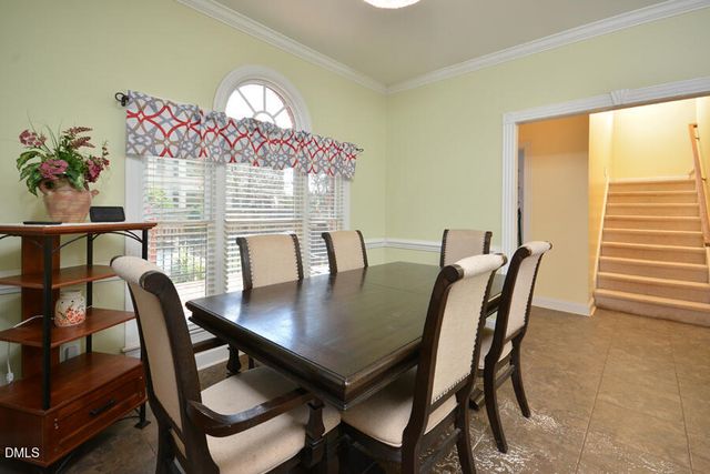 240 Coachlight Trail, Burlington, NC 27215