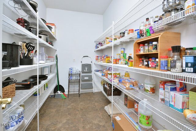 240 Coachlight Trail, Burlington, NC 27215