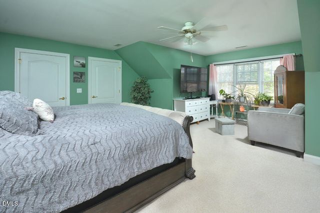 240 Coachlight Trail, Burlington, NC 27215