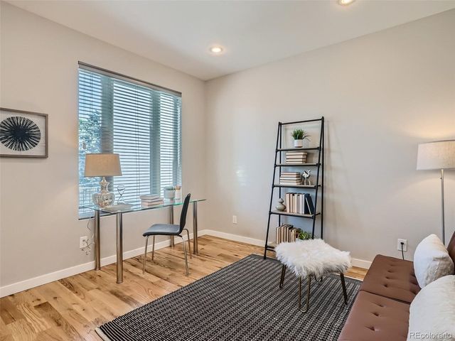 2930 S Lincoln St, Englewood, CO 80113