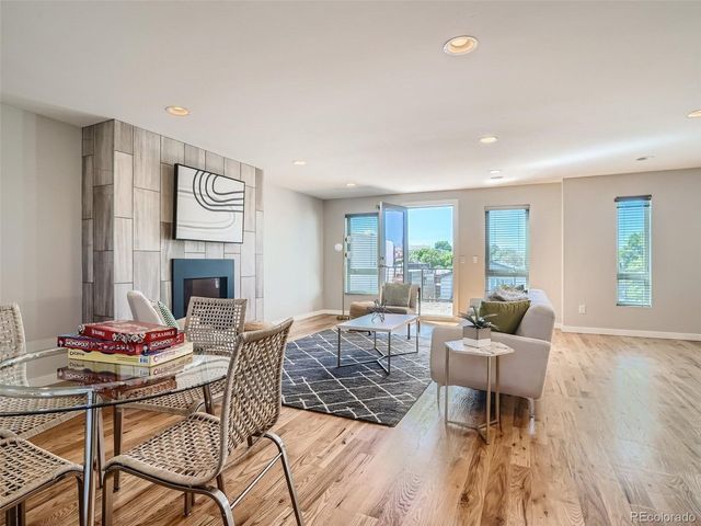 2930 S Lincoln St, Englewood, CO 80113