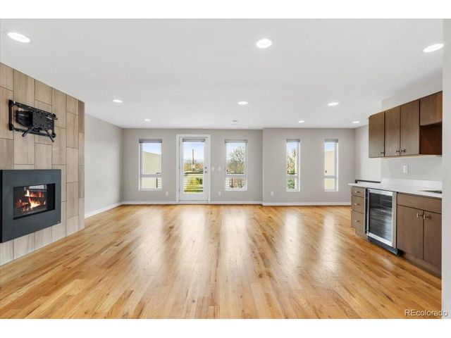 2930 S Lincoln St, Englewood, CO 80113