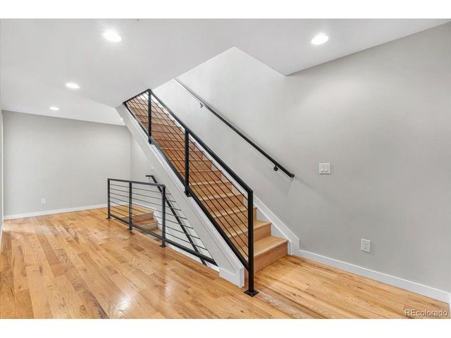 2930 S Lincoln St, Englewood, CO 80113