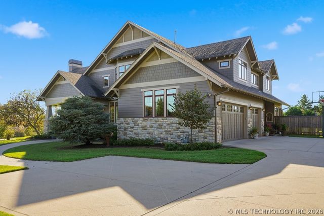 418 E 111th Street S, Jenks, OK 74037