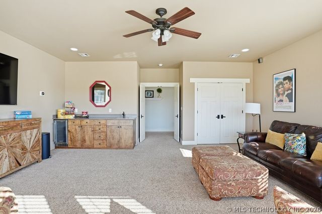 418 E 111th Street S, Jenks, OK 74037