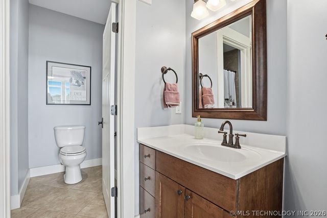 418 E 111th Street S, Jenks, OK 74037