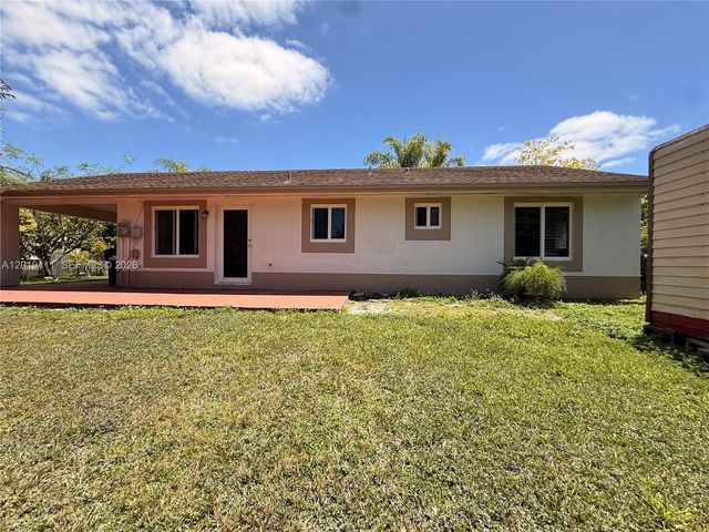 35760 SW 186th Ave, Homestead, FL 33034