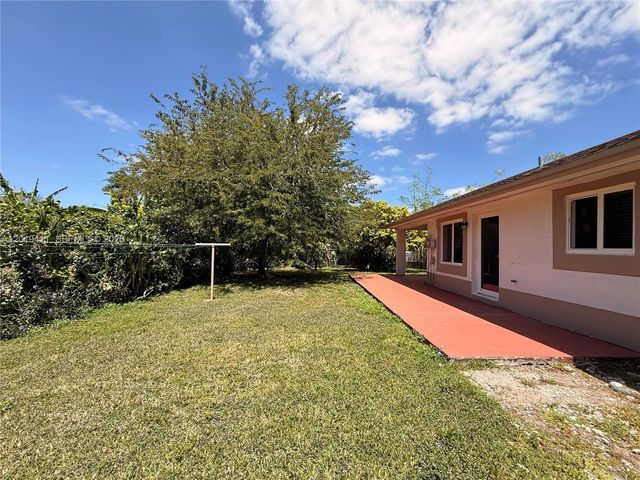 35760 SW 186th Ave, Homestead, FL 33034