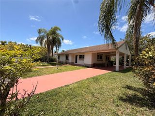 35760 SW 186th Ave, Homestead, FL 33034