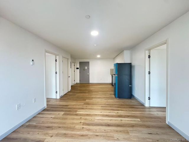 70-40 45th Avenue 3c, Woodside, NY 11377