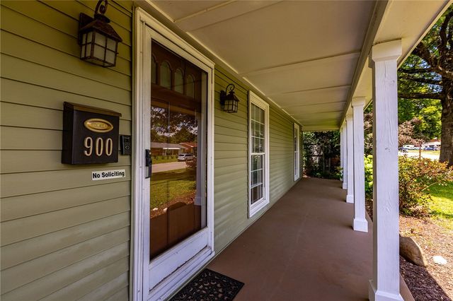 900 Orchard Street, Middletown, OH 45044