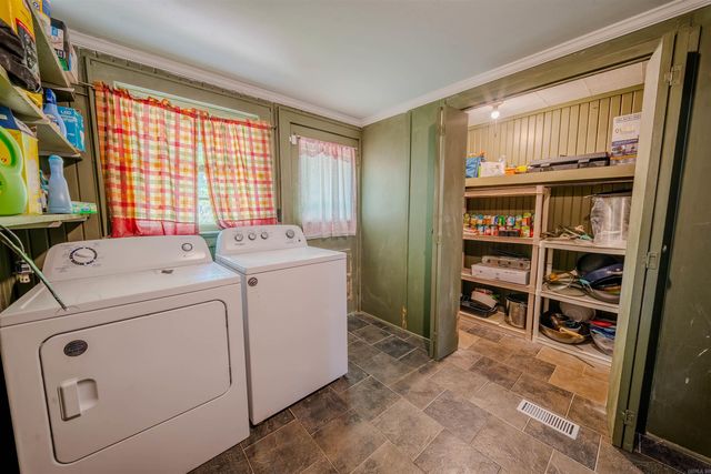 458 Cash Road, Camden, AR 71701