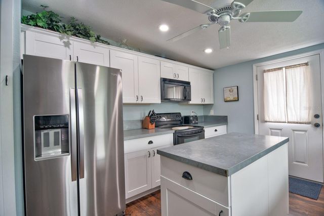 318 34TH STREET W, Bradenton, FL 34205